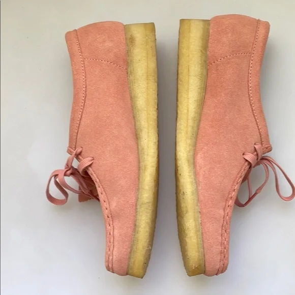 WALLABEE CLARKS ORIGINALS BLUSH PINK SUEDE SHOES - Picture 5 of 12